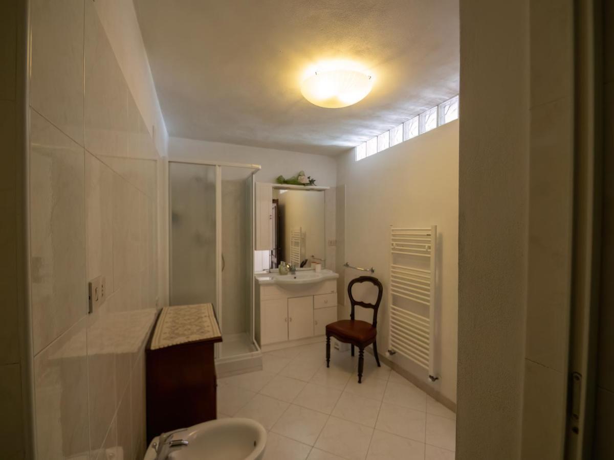 Tra Gli Ulivi Bed & Breakfast Pietra Ligure Exterior foto